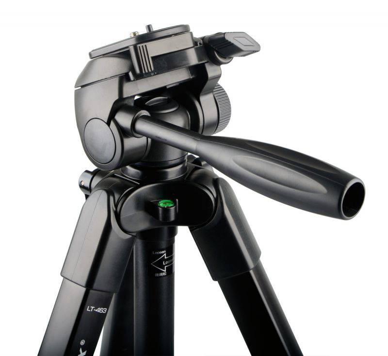 ayex LT-331 Einsteiger Video/Fotostativ mit 3-Wege-Panoramakopf (Größe M)